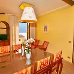 Apartment Castello
