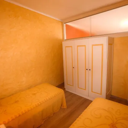 Castello 아파트 카노비오